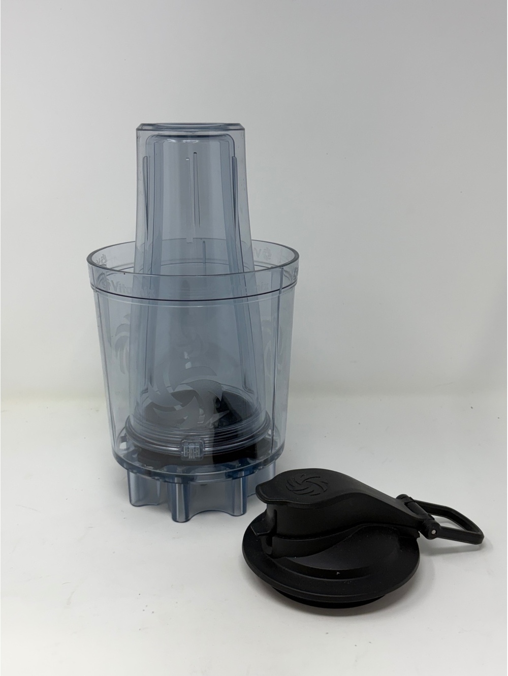 Vitamix 104125-1 Personal Cup Blender Adapter 20oz Cup Lid